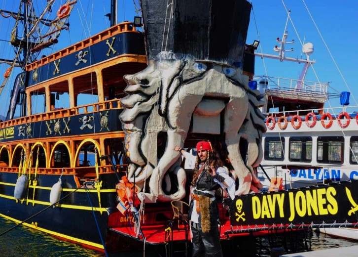 Marmaris Pirate Boat Trip - Image 4