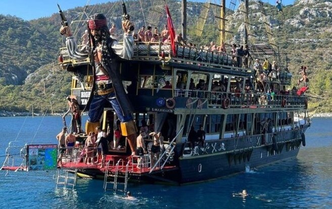 Marmaris Pirate Boat Trip - Image 3